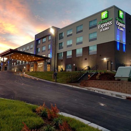 Holiday Inn Express & Suites - Charlotte Ne - University Area, An Ihg Hotel Eksteriør bilde